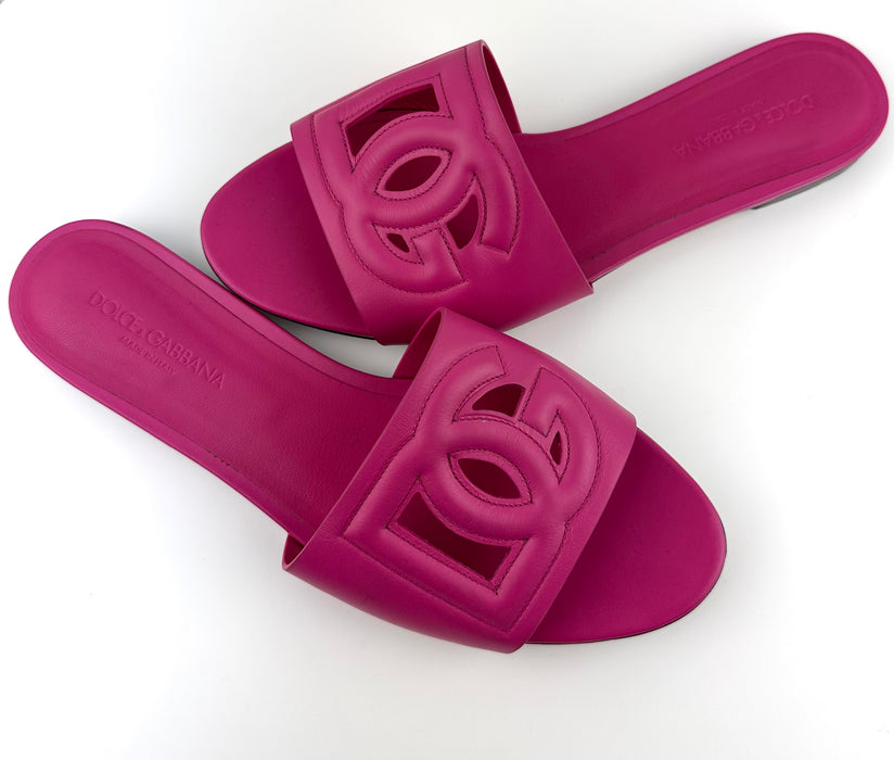 Dolce & Gabbana Leather Calfskin slides with DG Millennials logo