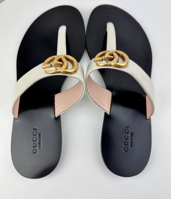 Gucci Leather Thong Sandal