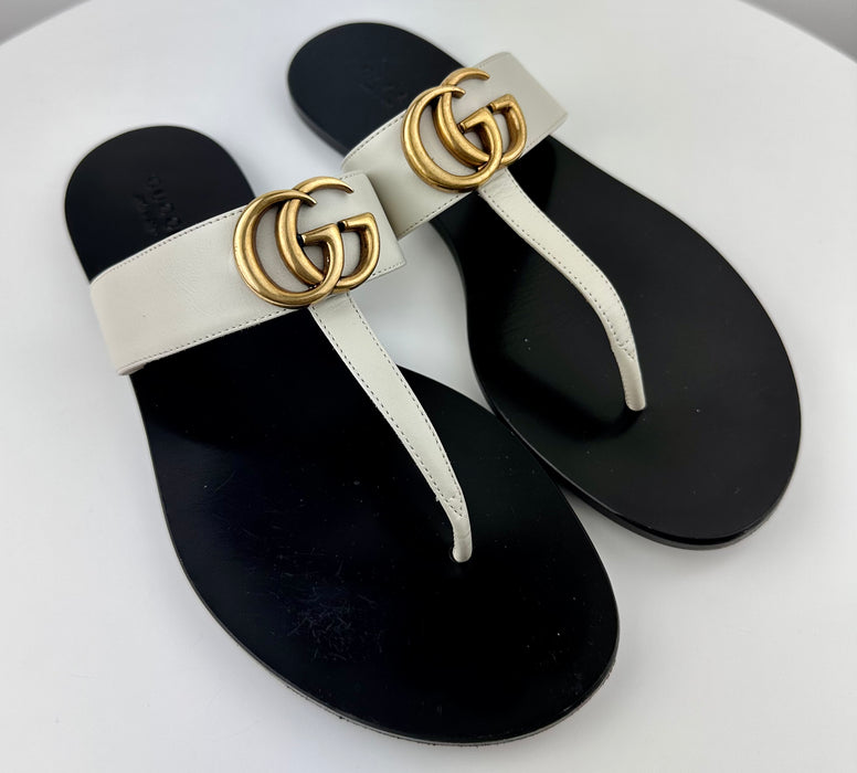 Gucci Leather Thong Sandal