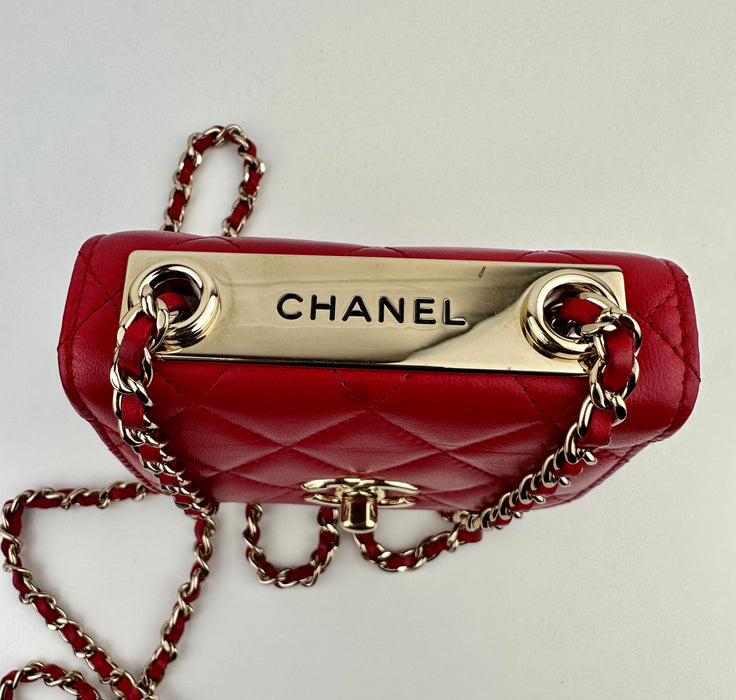 Chanel Lambskin Quilted Mini Trendy CC Clutch With Chain