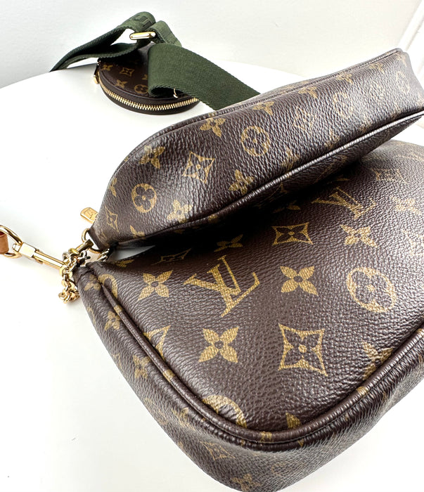 Louis Vuitton Multi Pochette Accessories