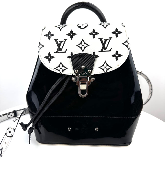 Louis vuitton hot springs backpack black and white 2025