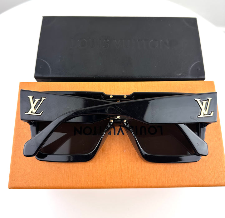 Louis Vuitton Cyclone Sunglasses