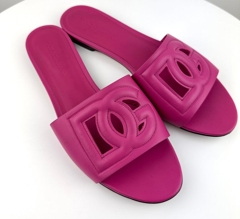 Dolce & Gabbana Leather Calfskin slides with DG Millennials logo