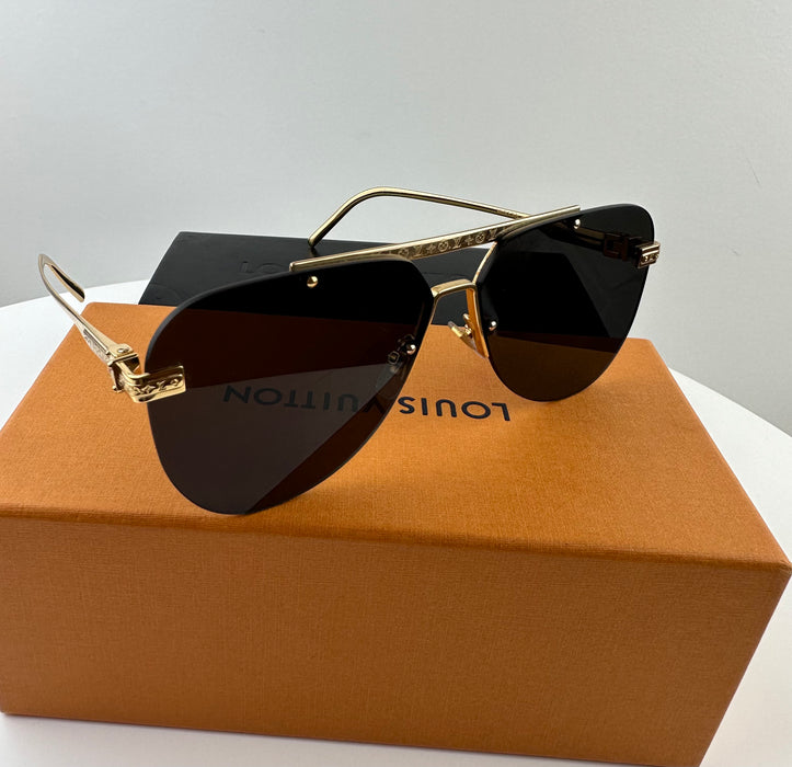 Louis Vuitton LV Ash Sunglasses