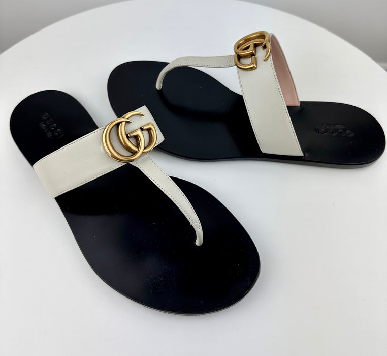 Gucci Leather Thong Sandal