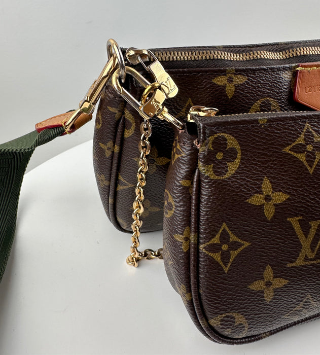 Louis Vuitton Multi Pochette Accessories