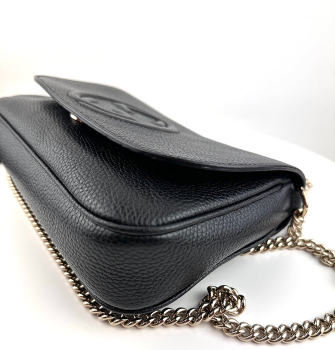 Gucci Soho Chain Medium Crossbody in Black