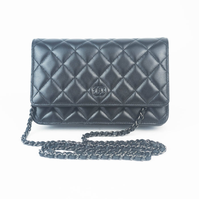Chanel Classic Wallet on Chain black