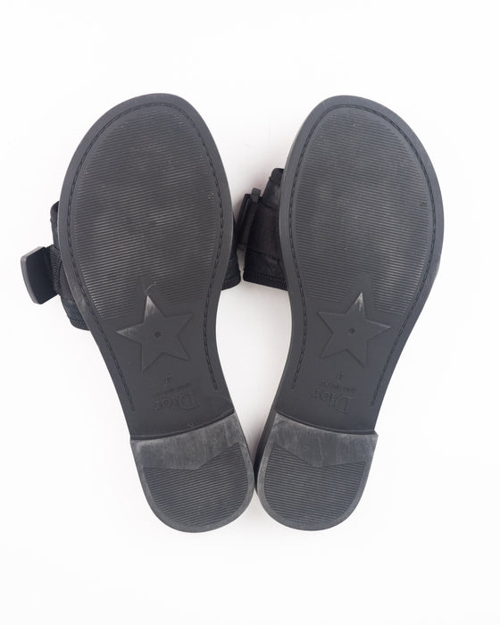 Dior (R)evolution Slides in Black