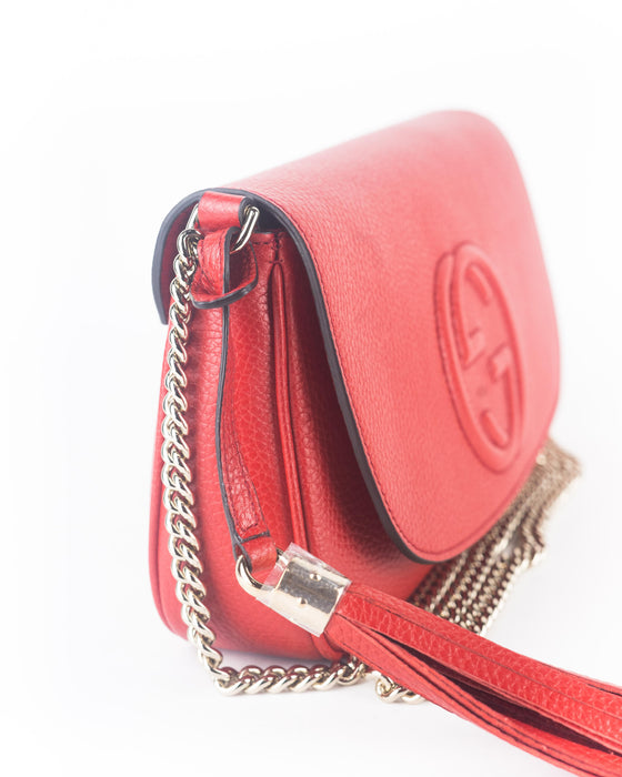 Gucci Soho Chain Medium Crossbody Red