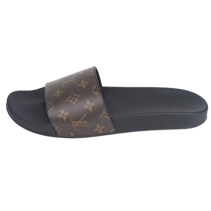Louis Vuitton Waterfront Mules Men