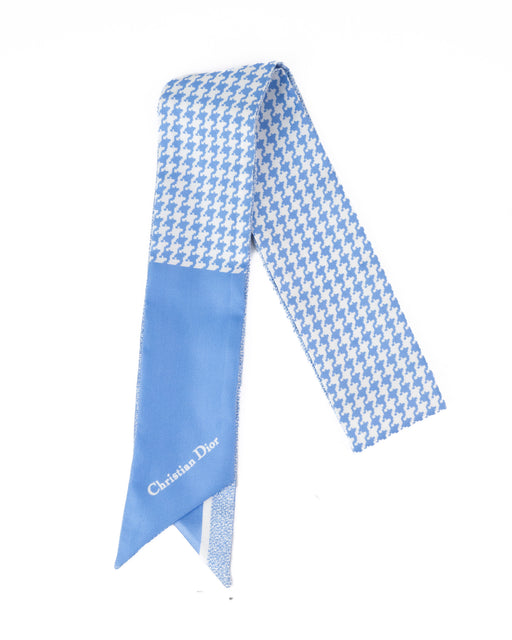 Dior 30 Montaigne Mitzah Scarf in Cornflower Blue