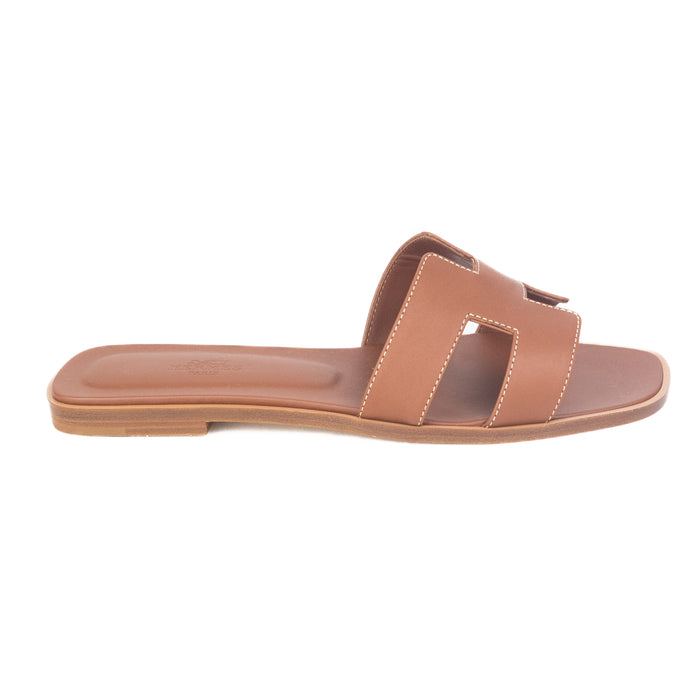 Hermes Oran Sandals in Gold Piqûres Écrues