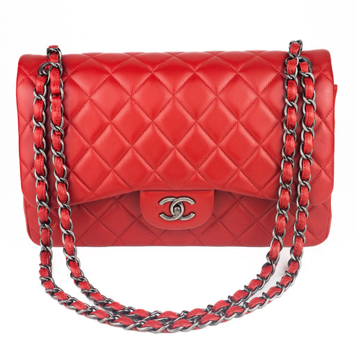 Chanel Large Classic Handbag in Lambskin leather and silver hardware