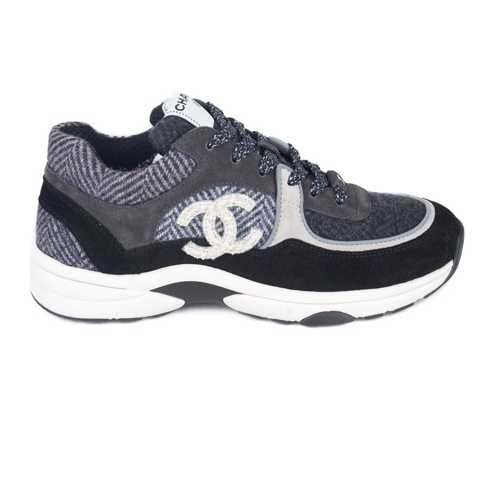 Chanel CC Fabric & Suede Calfskin sneakers