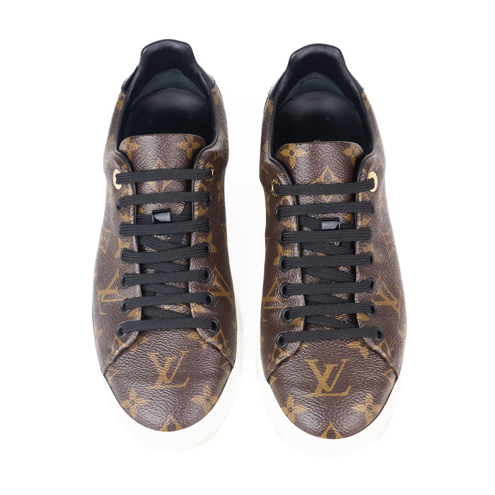 Louis Vuitton Front Row Sneakers