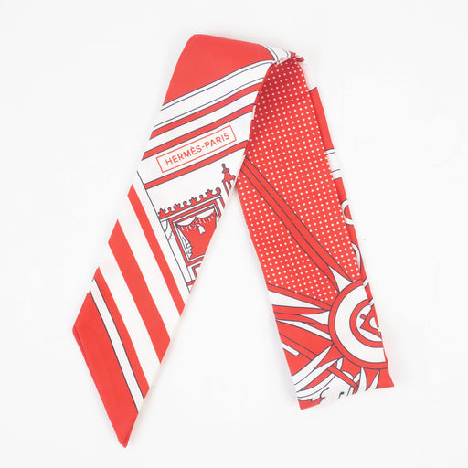 Hermes Washington's Carriage Detail Twilly Accessory