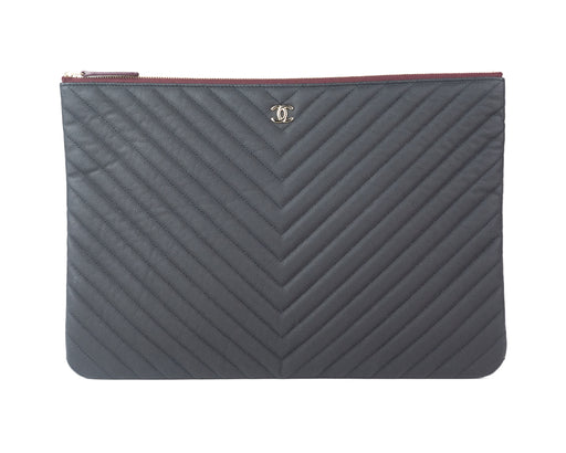 Chanel Chevron Large O Case in Black