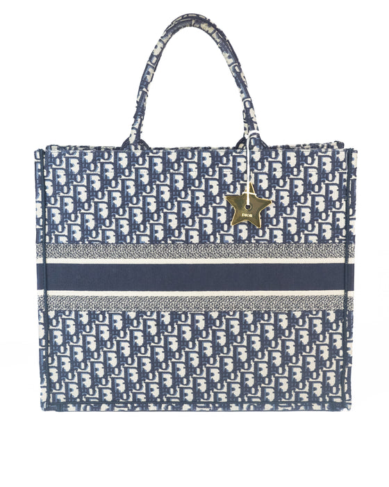 Dior Book Tote in Blue Dior Oblique Embroider