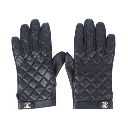 Chanel Quilted Leather Gloves