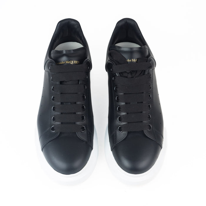 Alexander McQueen Oversized Sneaker in Black