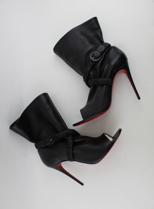 CHRISTIAN LOUBOUTIN SURVISSIMA 100mm SIZE 41 - LuxurySnob