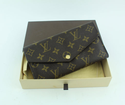 LOUIS VUITTON SARAH WALLET - LuxurySnob