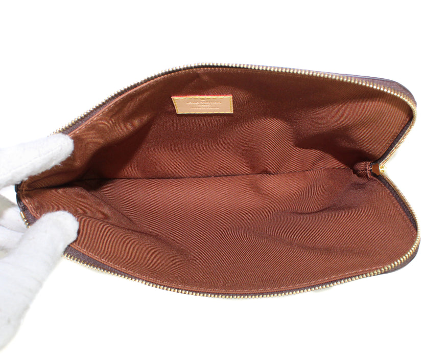 Louis Vuitton Etui Voyage PM
