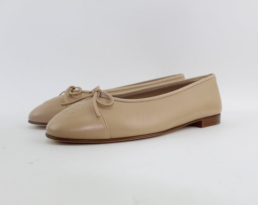 CHANEL BALLERINA FLATS SIZE 40 - LuxurySnob