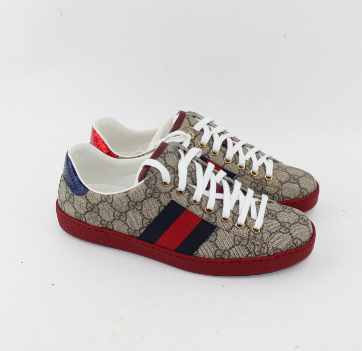 GUCCI ACE GG SUPREME SNEAKERS MEN SIZE 6 - LuxurySnob