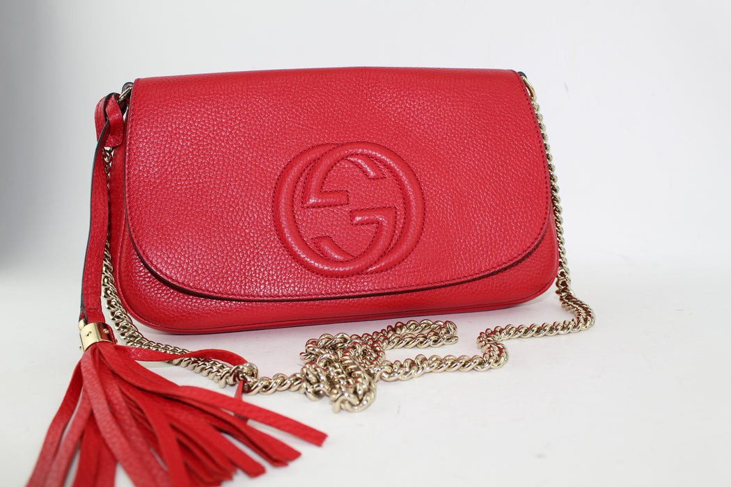 GUCCI SOHO MEDIUM CHAIN CROSSBODY BAG - LuxurySnob