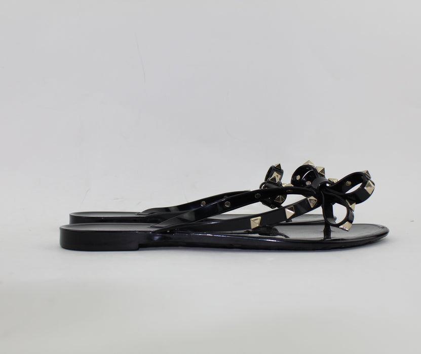 VALENTINO ROCKSTUD PVC THONG SANDAL SIZE 40 - LuxurySnob