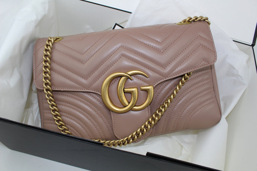 GUCCI GG MARMONT MEDIUM MATELASSÉ SHOULDER BAG - LuxurySnob