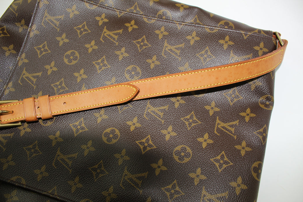 LOUIS VUITTON MUSETTE SALSA GM BAG - LuxurySnob