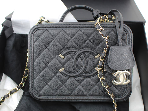 CHANEL VANITY CASE - LuxurySnob