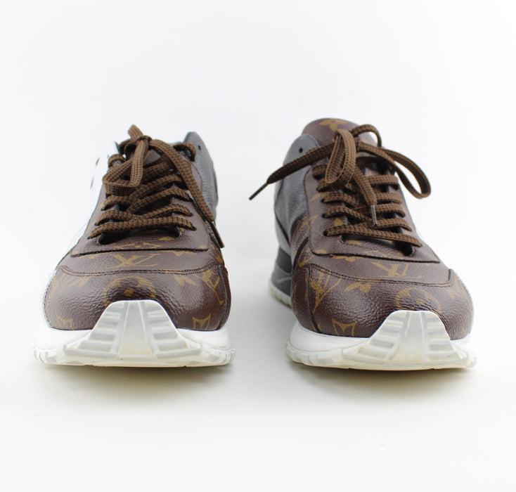 LOUIS VUITTON RUNAWAY SNEAKERS SIZE 9 - LuxurySnob