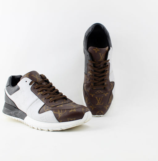 LOUIS VUITTON RUNAWAY SNEAKERS SIZE 9 - LuxurySnob