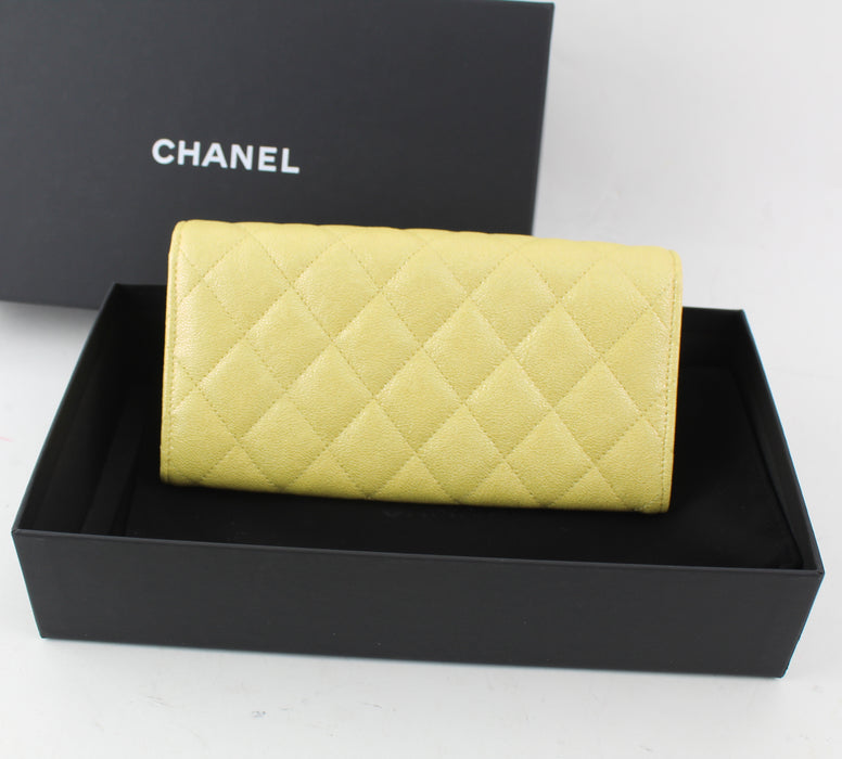 CHANEL CLASSIC FLAP WALLET - LuxurySnob