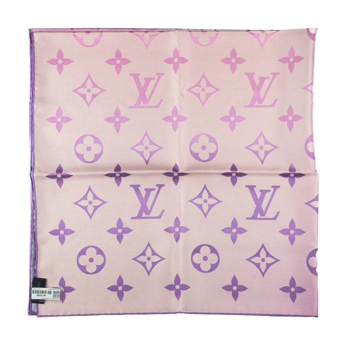 Louis Vuitton Spring Escape Gradient Square 90