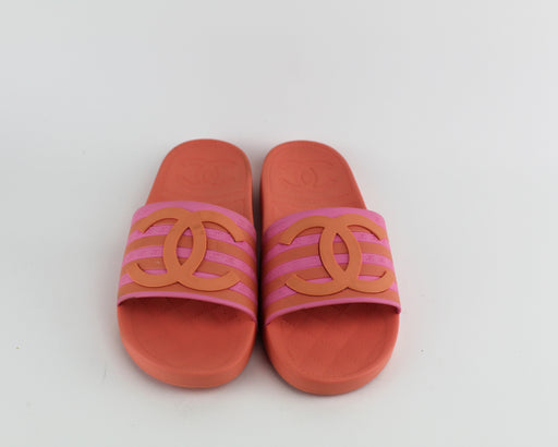 CHANEL CC FLAT SLIDE SANDALS