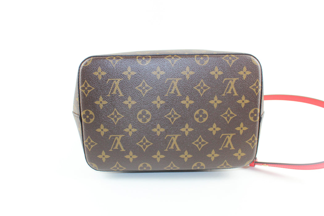 Louis Vuitton Neoneo MM