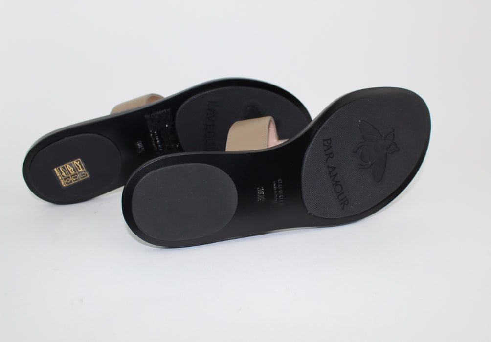 GUCCI LEATHER THONG SANDAL SIZE 38.5 