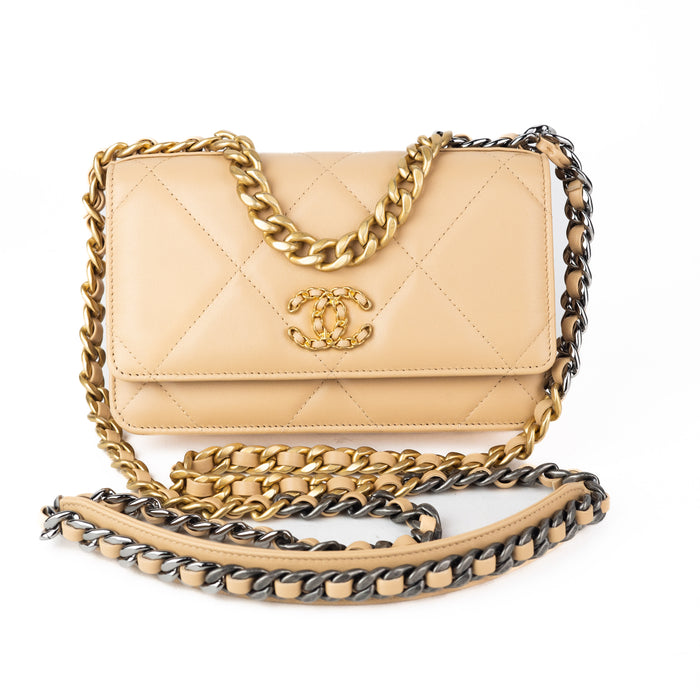 Chanel Wallet on Chain in Nude