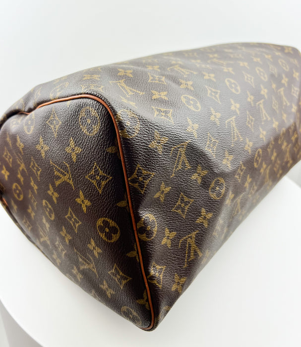 Louis Vuitton Monogram Speedy 40
