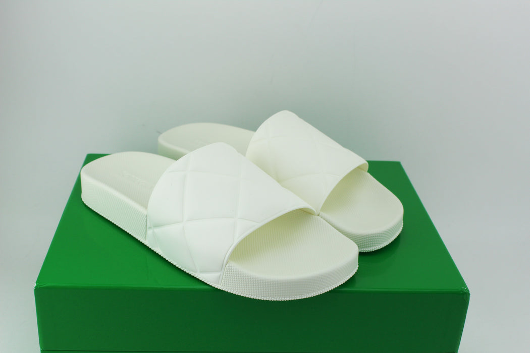 Bottega Venetta Slides