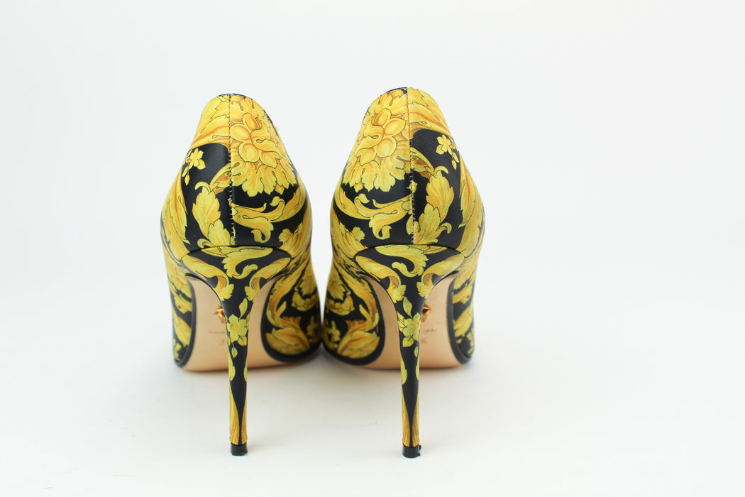 Versace Leather Baroque Pumps