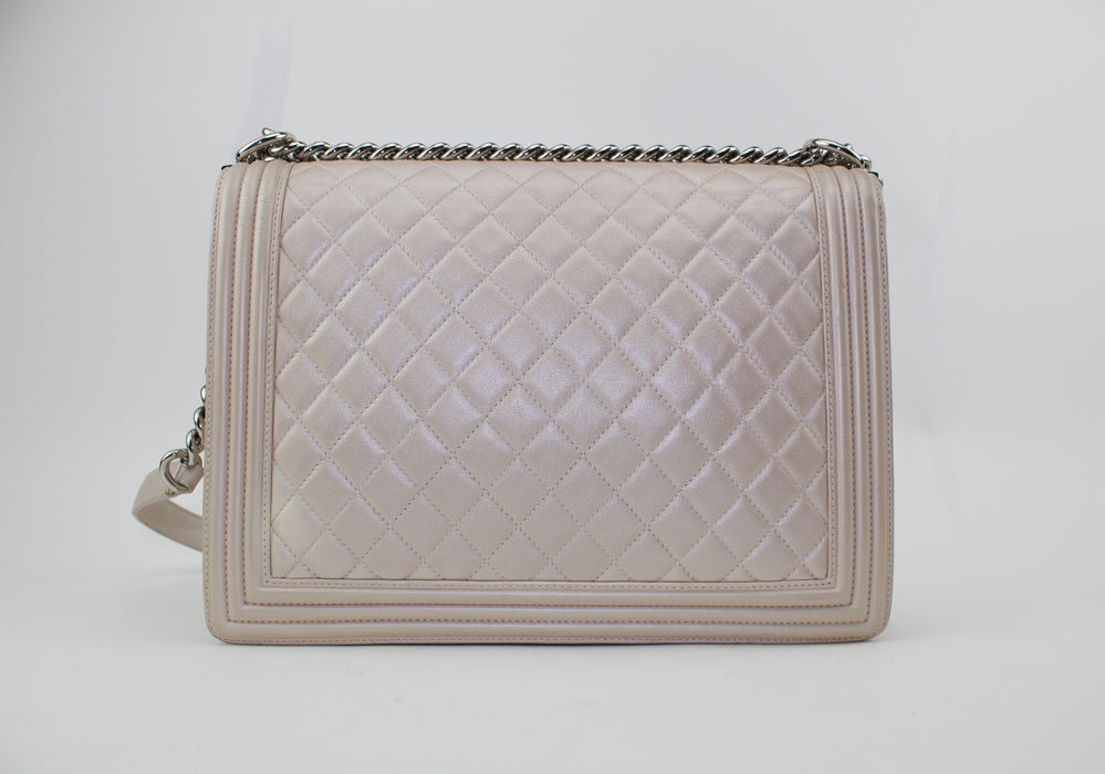 CHANEL LARGE LE BOY BAG