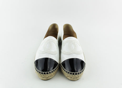 CHANEL ESPADRILLES PATENT WHITE AND BLACK