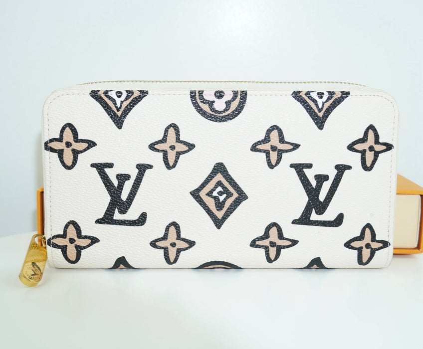 Louis Vuitton Wild At Heart Large Zippy Wallet Arizona Creme Jungle
